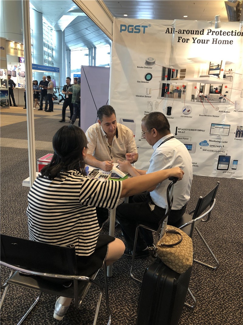 領(lǐng)航集團香港春季電子產(chǎn)品展揭幕，恭候您的光臨！