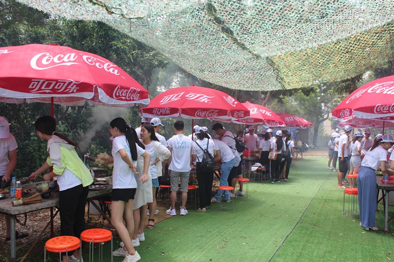 年領(lǐng)航集團(tuán)南澳西沖歡樂之旅！