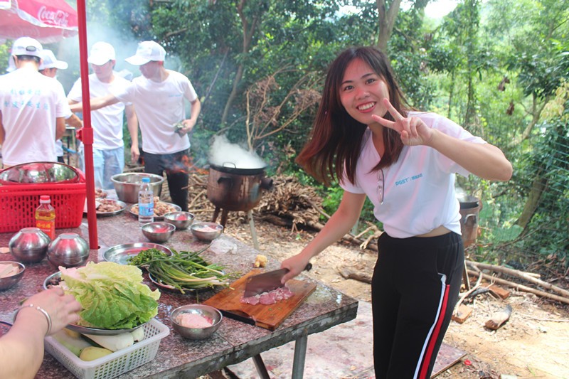年領(lǐng)航集團(tuán)南澳西沖歡樂之旅！