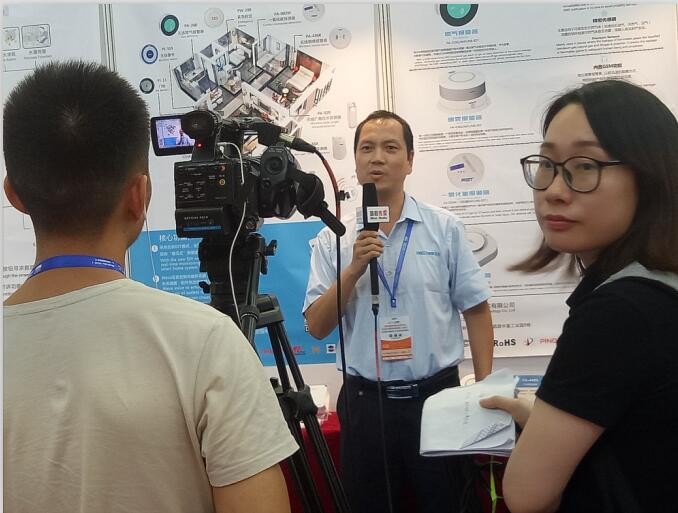 深圳國(guó)際物聯(lián)展媒體單位對(duì)領(lǐng)航集團(tuán)進(jìn)行專訪 深圳國(guó)際物聯(lián)展媒體單位對(duì)領(lǐng)航集團(tuán)進(jìn)行專訪